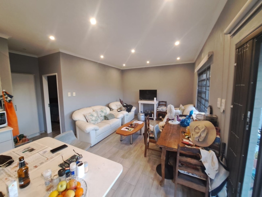 To Let 1 Bedroom Property for Rent in Bedfordview Gauteng