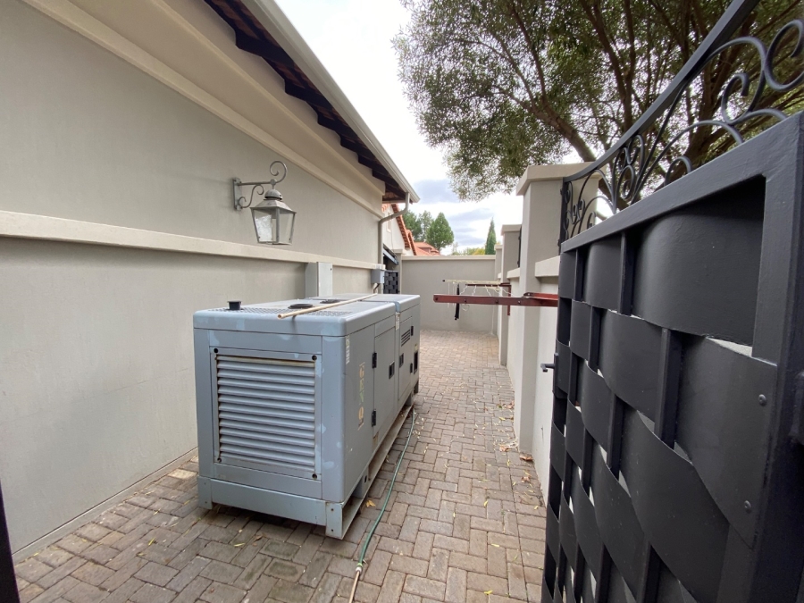 5 Bedroom Property for Sale in Emfuleni Golf Estate Gauteng