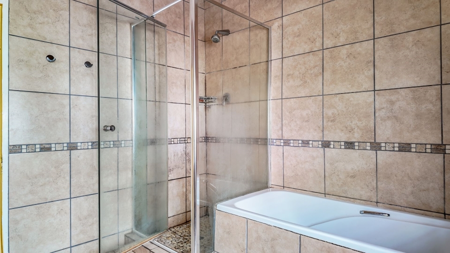 Commercial Property for Sale in Dinokeng Game Reserve Gauteng