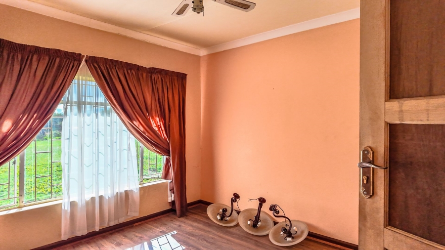 Commercial Property for Sale in Dinokeng Game Reserve Gauteng