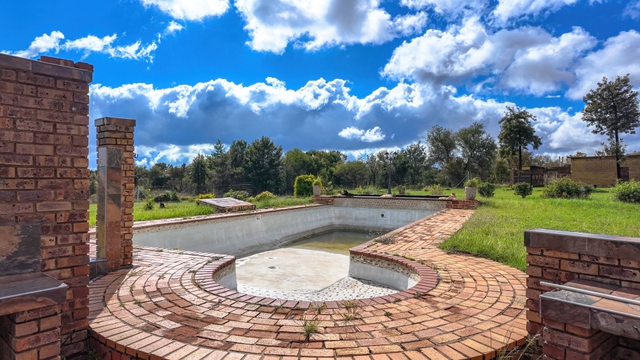 Commercial Property for Sale in Dinokeng Game Reserve Gauteng