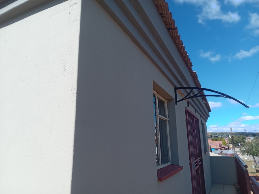 7 Bedroom Property for Sale in Atteridgeville Gauteng