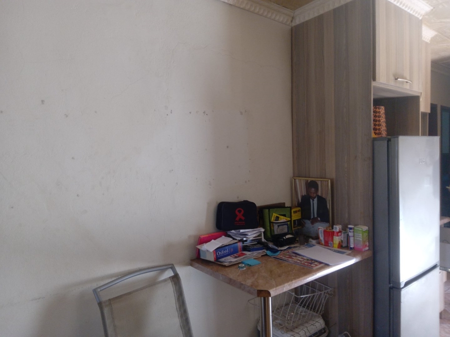 7 Bedroom Property for Sale in Atteridgeville Gauteng