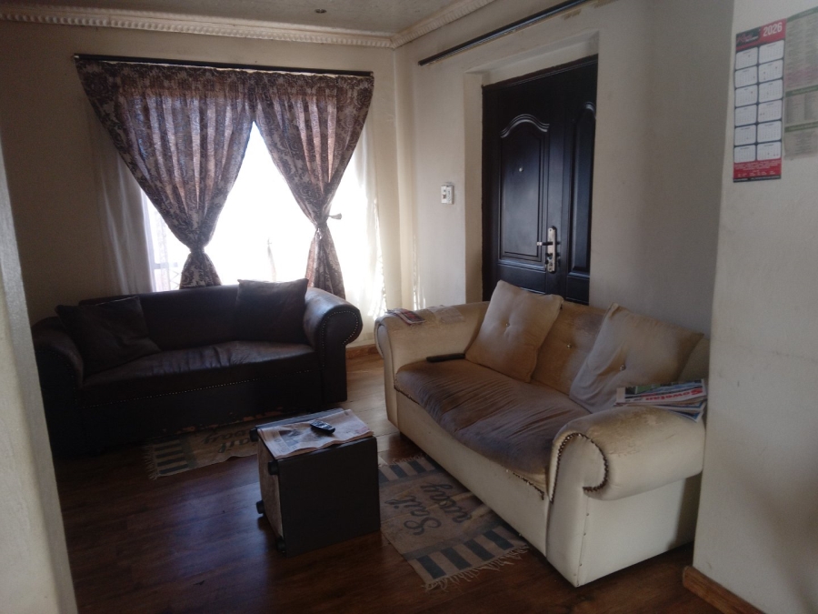 7 Bedroom Property for Sale in Atteridgeville Gauteng
