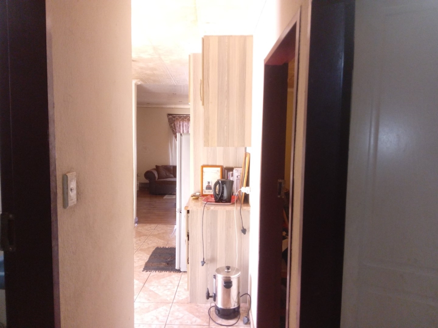 7 Bedroom Property for Sale in Atteridgeville Gauteng