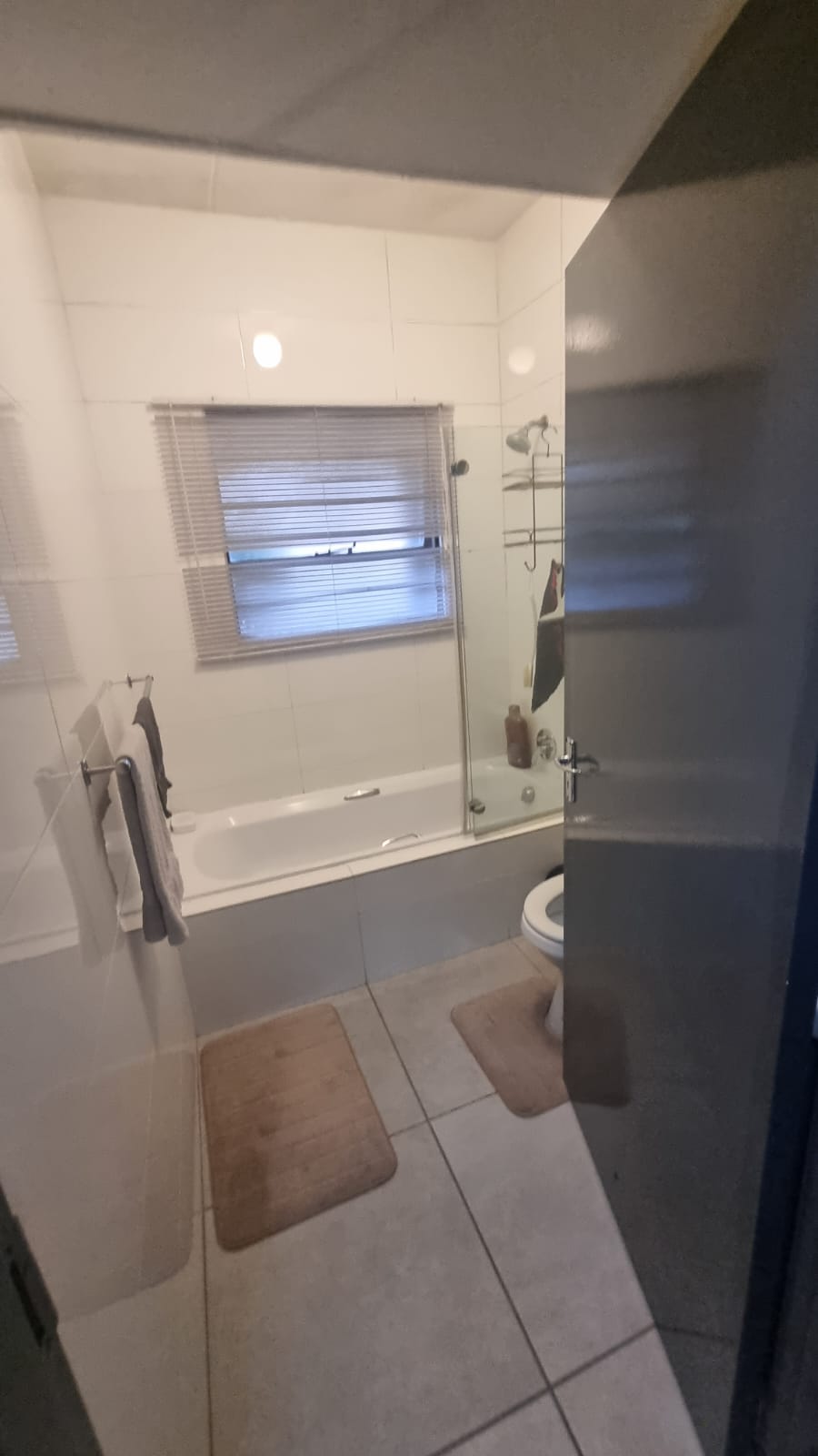 2 Bedroom Property for Sale in Vorna Valley Gauteng