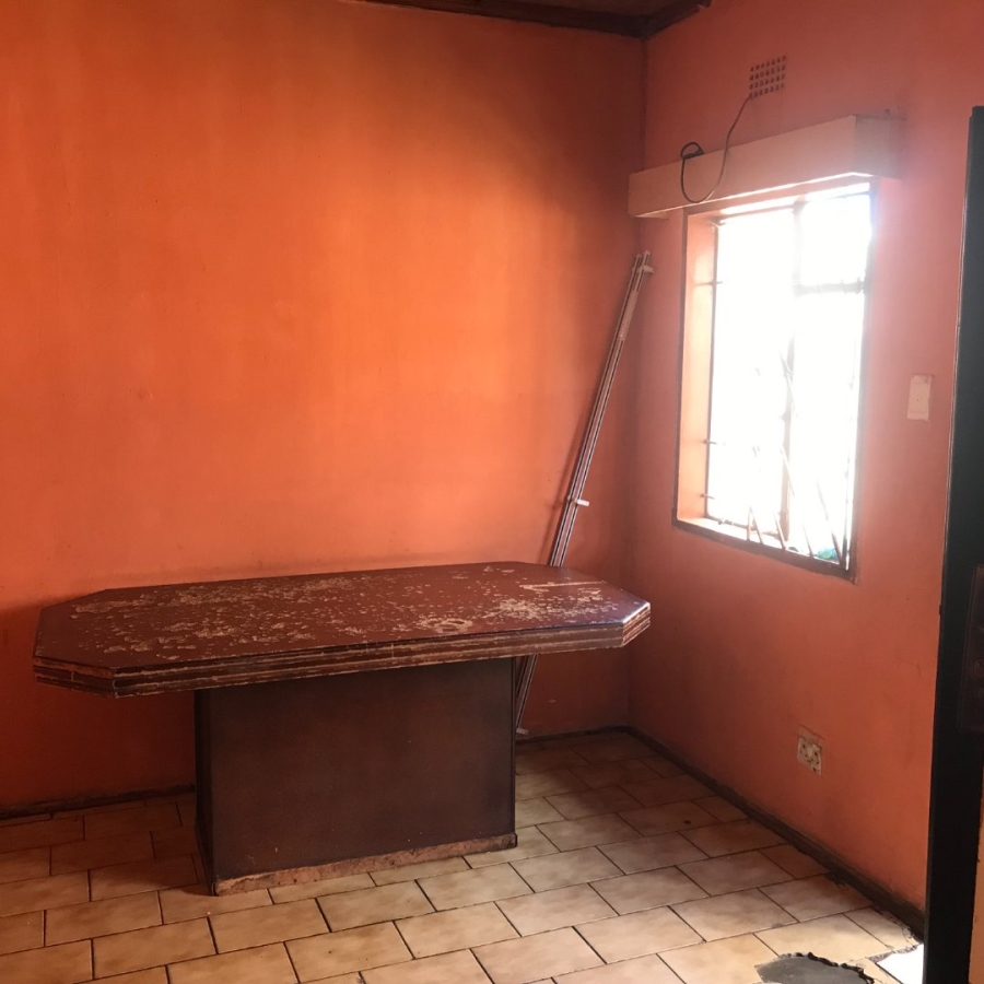 4 Bedroom Property for Sale in Pimville Zone 5 Gauteng