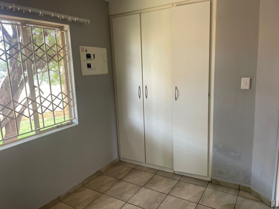 To Let 3 Bedroom Property for Rent in Witpoortjie Gauteng