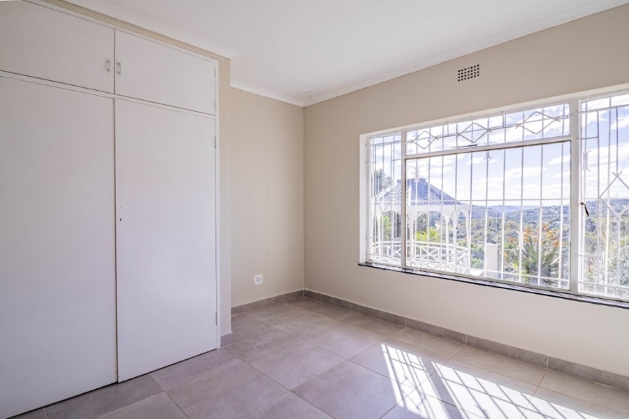 4 Bedroom Property for Sale in Roodekrans Gauteng