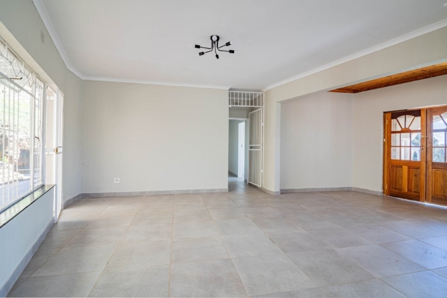 4 Bedroom Property for Sale in Roodekrans Gauteng
