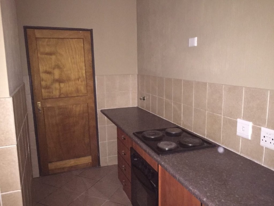 1 Bedroom Property for Sale in Elspark Gauteng