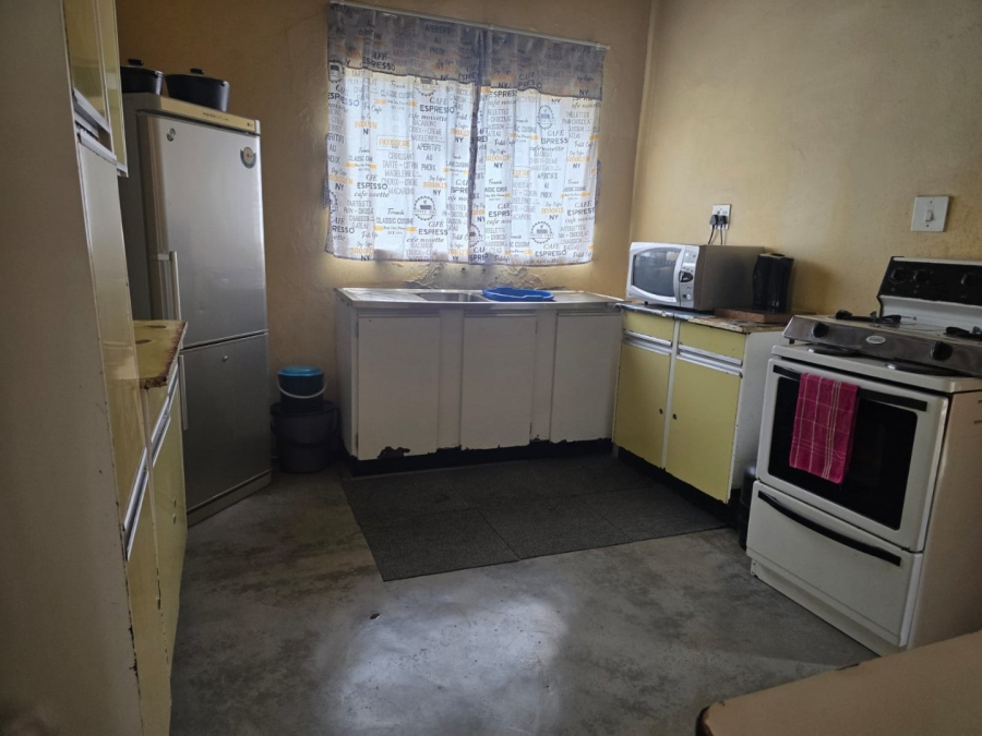2 Bedroom Property for Sale in Tembisa Central Gauteng