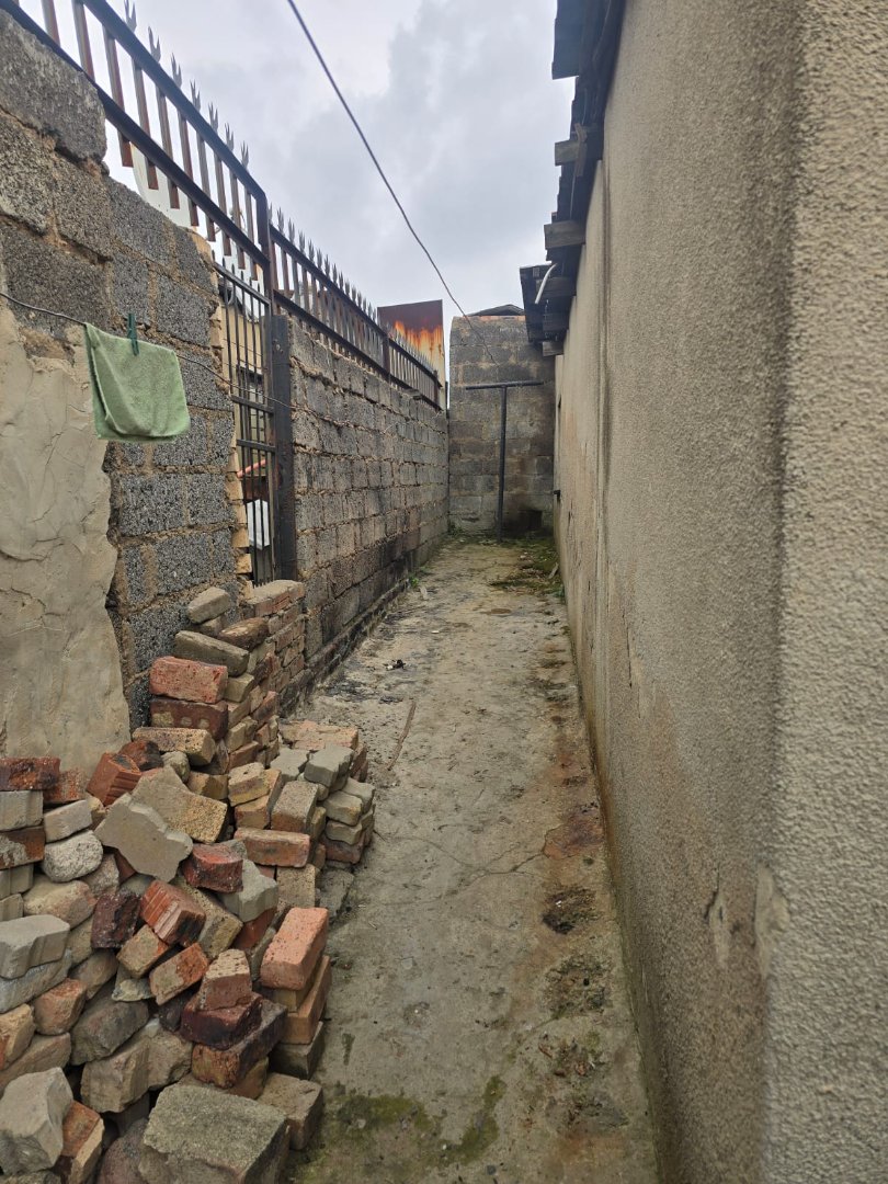 2 Bedroom Property for Sale in Tembisa Central Gauteng