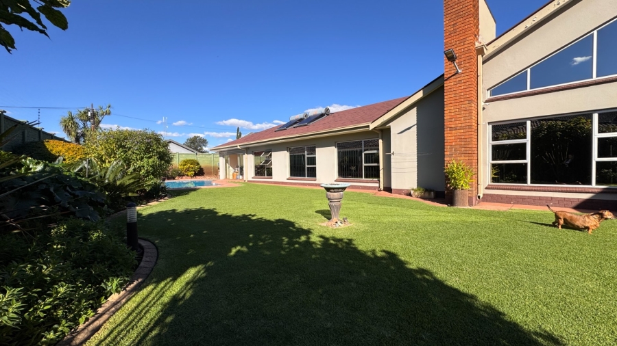 4 Bedroom Property for Sale in Risiville Gauteng