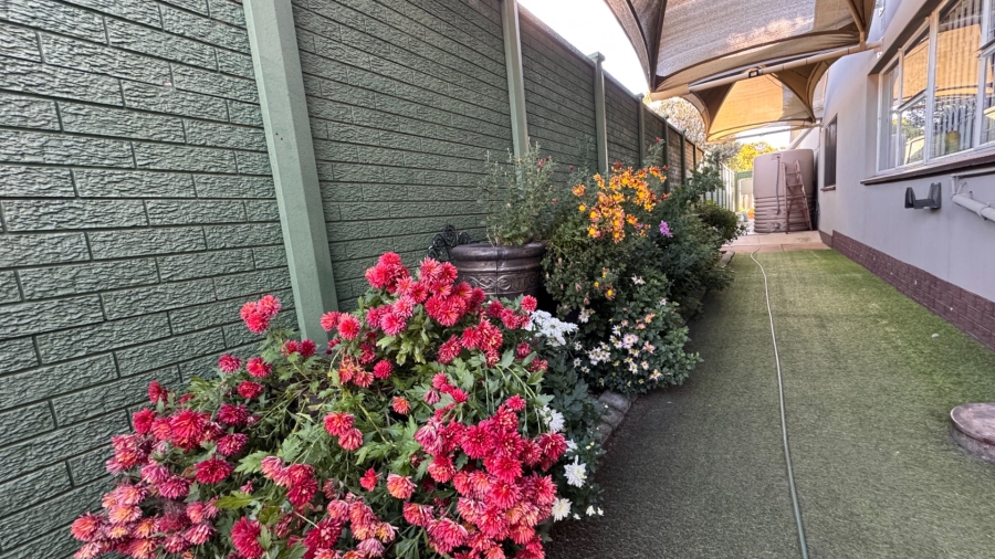 4 Bedroom Property for Sale in Risiville Gauteng