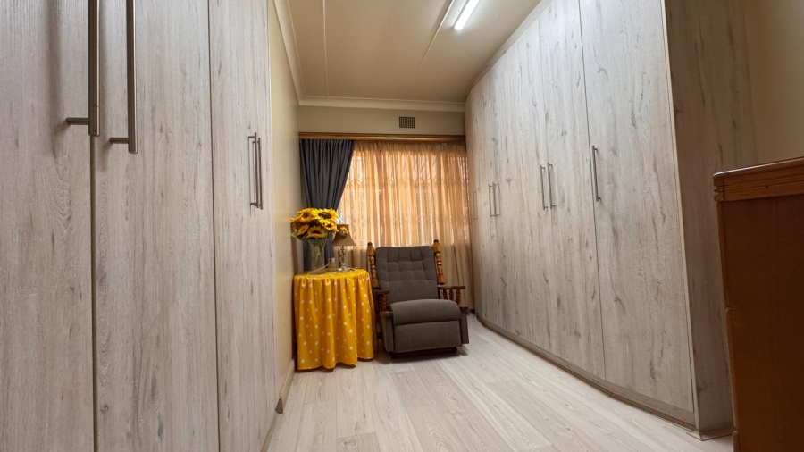 4 Bedroom Property for Sale in Risiville Gauteng