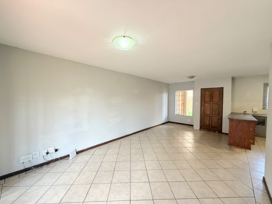 To Let 2 Bedroom Property for Rent in Noordwyk Gauteng