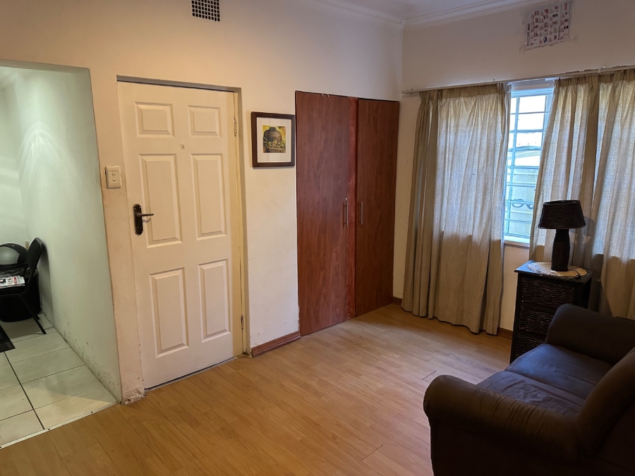 To Let 1 Bedroom Property for Rent in Sandton Central Gauteng