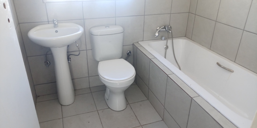 3 Bedroom Property for Sale in Elandspoort Gauteng