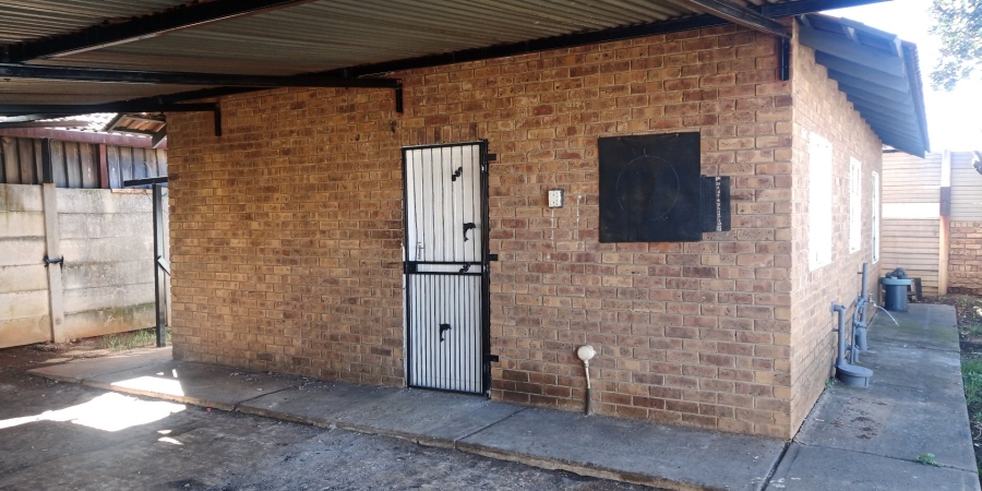 3 Bedroom Property for Sale in Elandspoort Gauteng
