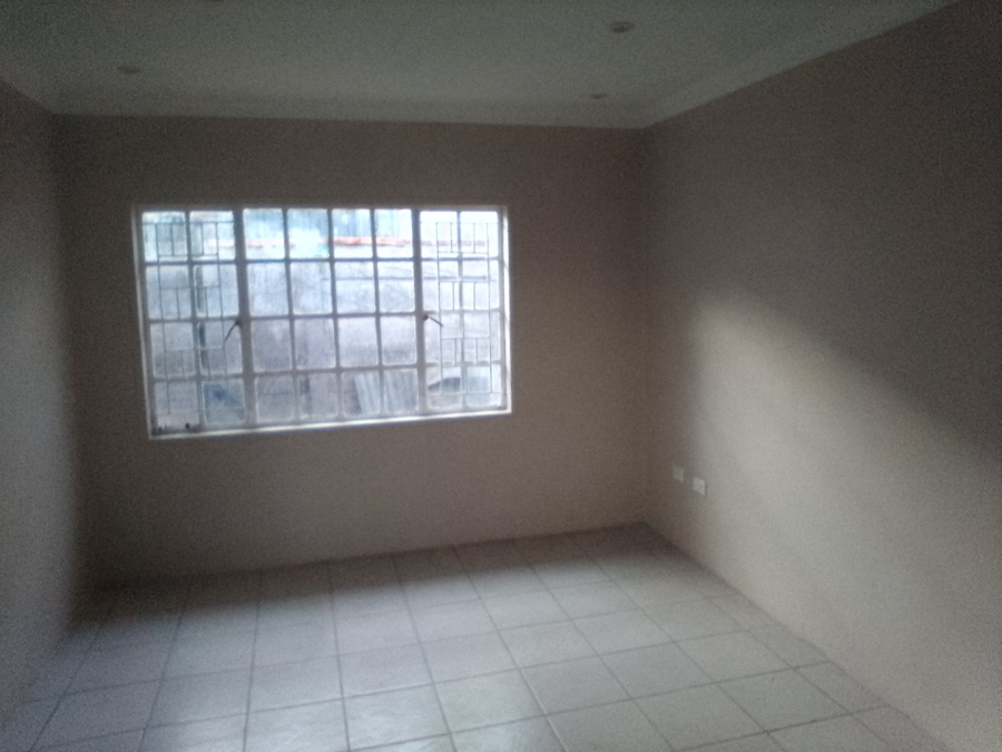 3 Bedroom Property for Sale in Elandspoort Gauteng