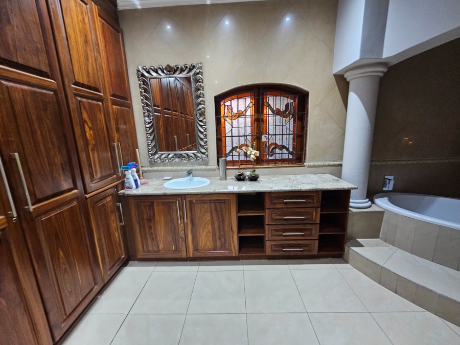 3 Bedroom Property for Sale in Magalieskruin Gauteng