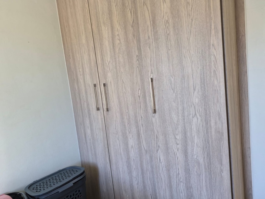  Bedroom Property for Sale in Halfway Gardens Gauteng