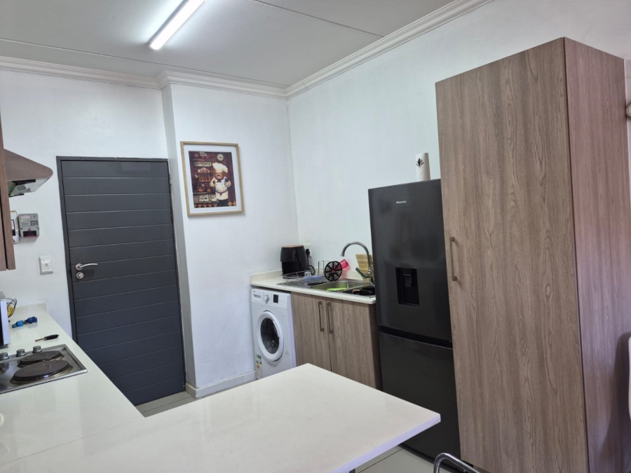  Bedroom Property for Sale in Halfway Gardens Gauteng