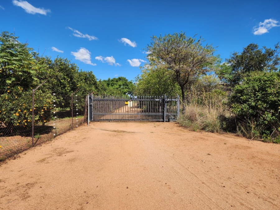 Commercial Property for Sale in Vasfontein AH Gauteng