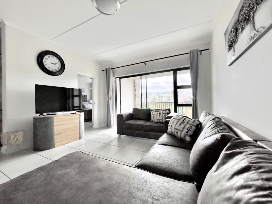 To Let 3 Bedroom Property for Rent in Waterfall Gauteng