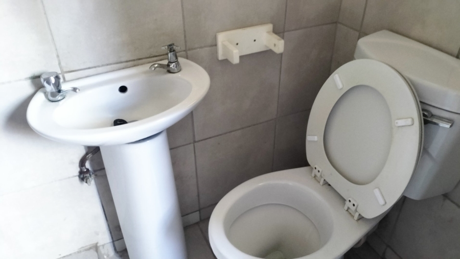 1 Bedroom Property for Sale in Kempton Park Ext 2 Gauteng