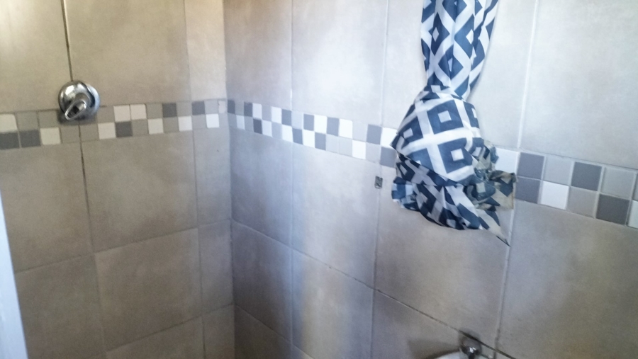 1 Bedroom Property for Sale in Kempton Park Ext 2 Gauteng