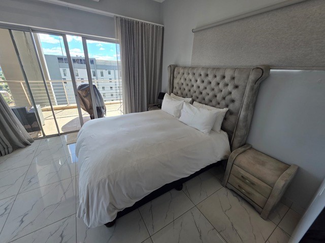 To Let 3 Bedroom Property for Rent in Sandown Gauteng