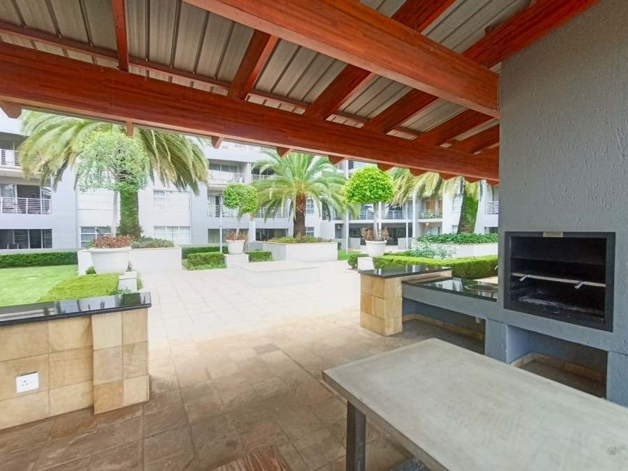 To Let 3 Bedroom Property for Rent in Sandown Gauteng