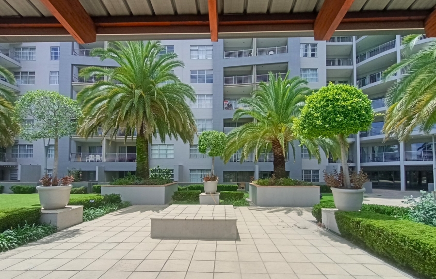 To Let 3 Bedroom Property for Rent in Sandown Gauteng