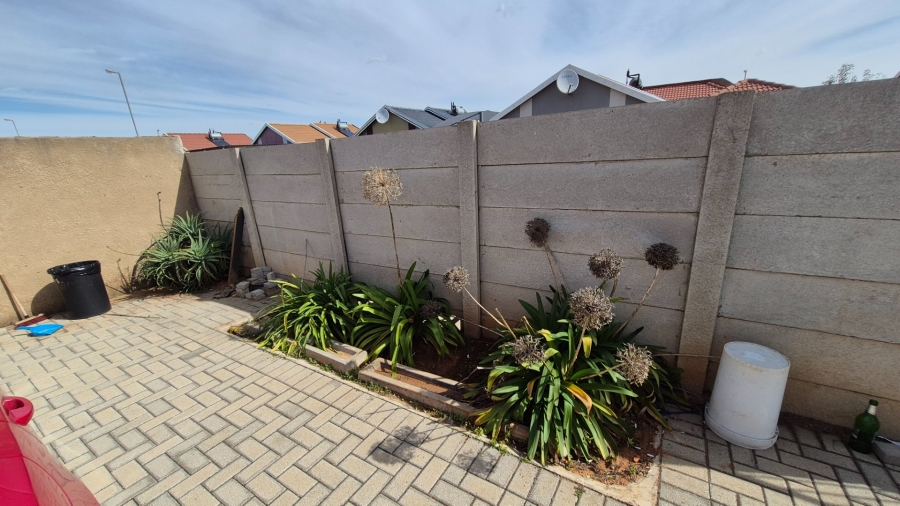 2 Bedroom Property for Sale in Sky City Gauteng