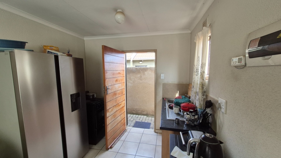 2 Bedroom Property for Sale in Sky City Gauteng