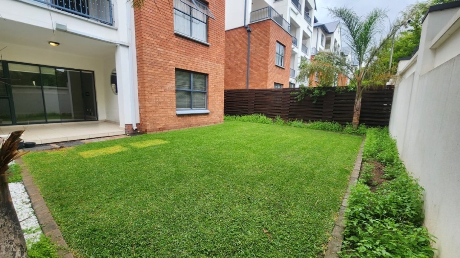 3 Bedroom Property for Sale in Greenstone Crest Gauteng