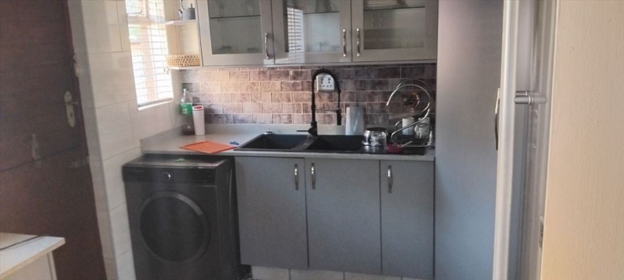 4 Bedroom Property for Sale in Birch Acres Gauteng