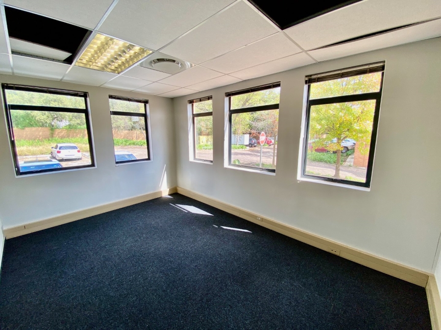 To Let Commercial Property for Rent in Faerie Glen Gauteng
