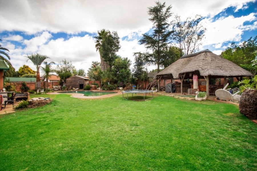 4 Bedroom Property for Sale in Sunward Park Gauteng