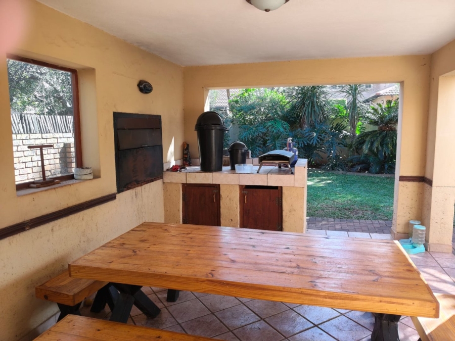 3 Bedroom Property for Sale in Eldoraigne Gauteng