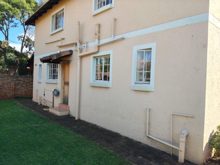 3 Bedroom Property for Sale in Eldoraigne Gauteng