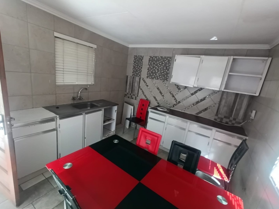 1 Bedroom Property for Sale in Cullinan Gauteng