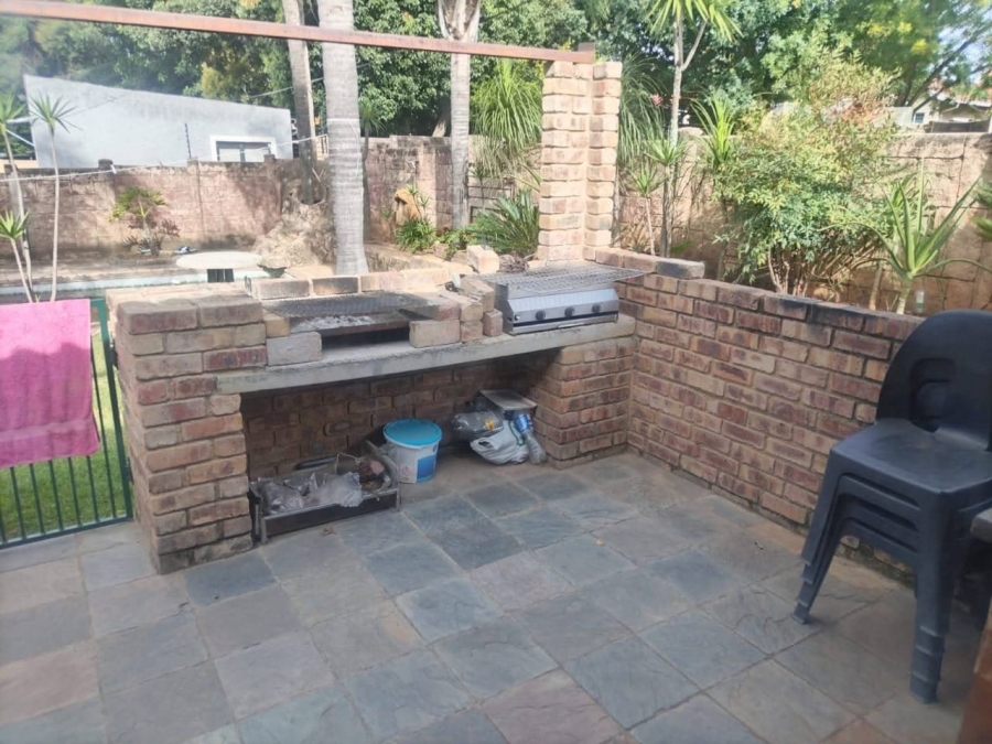 3 Bedroom Property for Sale in The Reeds Gauteng