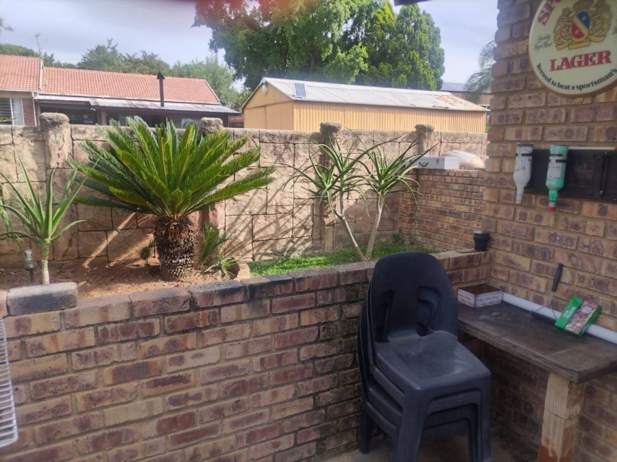 3 Bedroom Property for Sale in The Reeds Gauteng