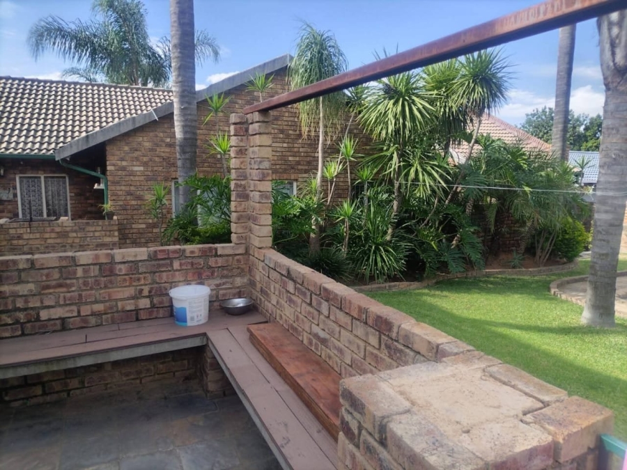 3 Bedroom Property for Sale in The Reeds Gauteng