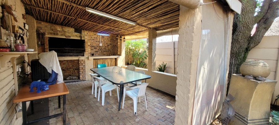 3 Bedroom Property for Sale in Randhart Gauteng