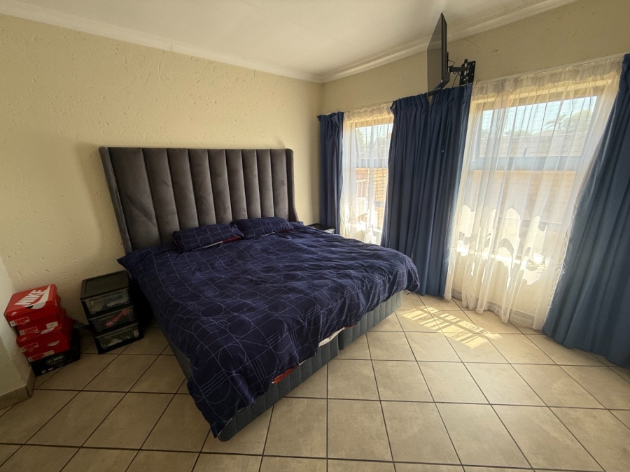 To Let 3 Bedroom Property for Rent in Brooklands Lifestyle Estate Gauteng