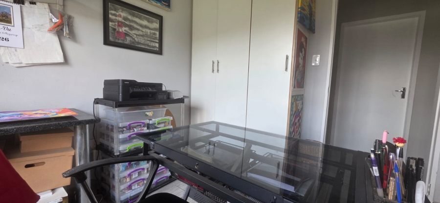 3 Bedroom Property for Sale in Beyers Park Gauteng